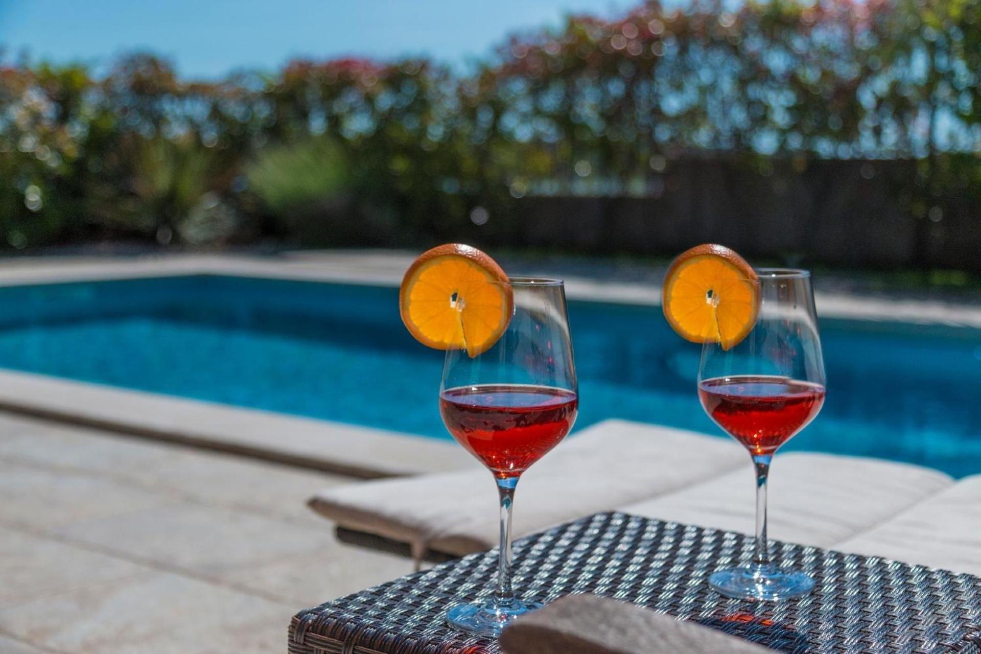 Ferienhaus In Pomer Mit Privatem Beheizten Pool Und Meerblick Exteriér fotografie