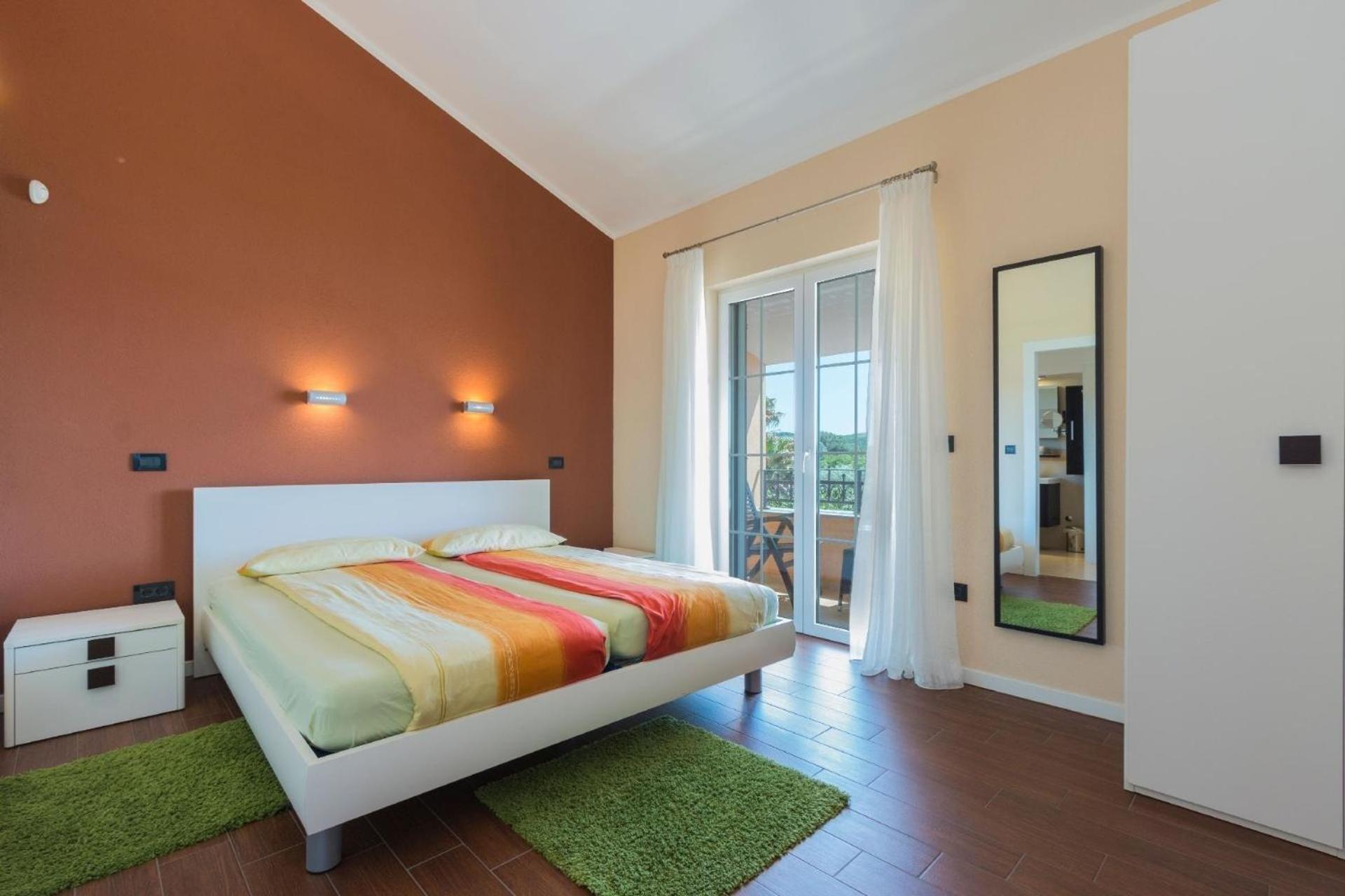 Ferienhaus In Pomer Mit Privatem Beheizten Pool Und Meerblick Exteriér fotografie